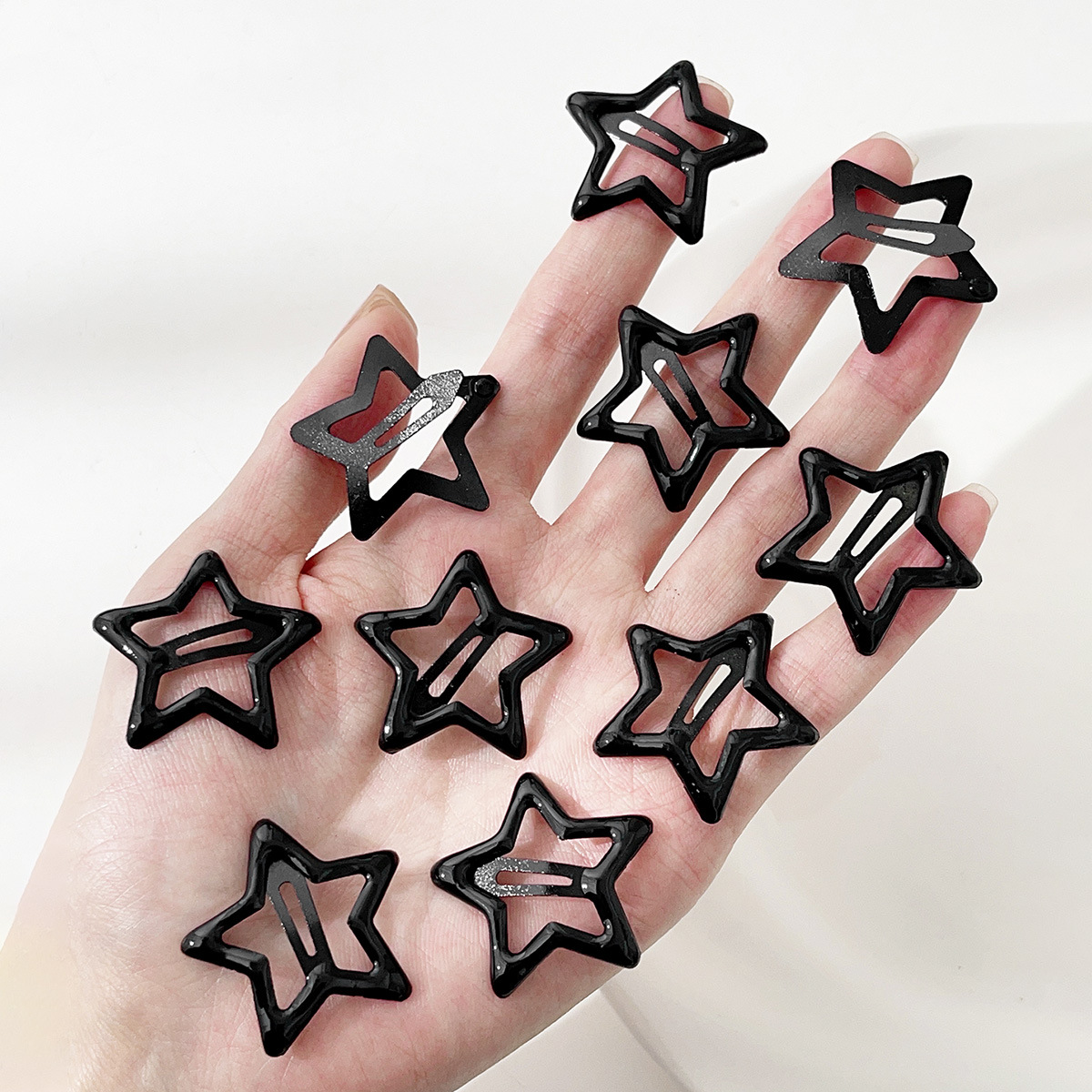 Y2K หญิงสีดําและสีเทา Star Bob - Bobby Pin Bulk บทวิจารณ์และราคา